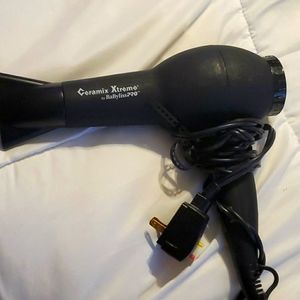Babyliss Pro blow dryer